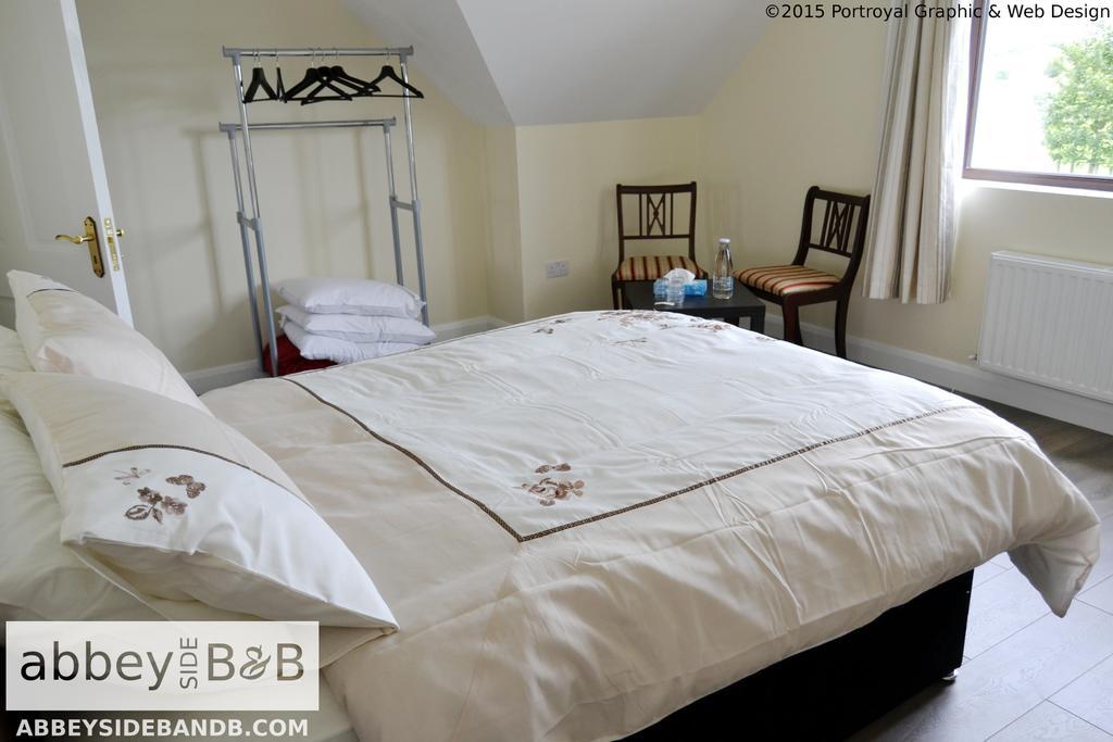 Abbeyside B&B Ballintober  Zewnętrze zdjęcie
