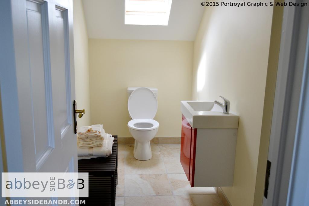 Abbeyside B&B Ballintober  Zewnętrze zdjęcie